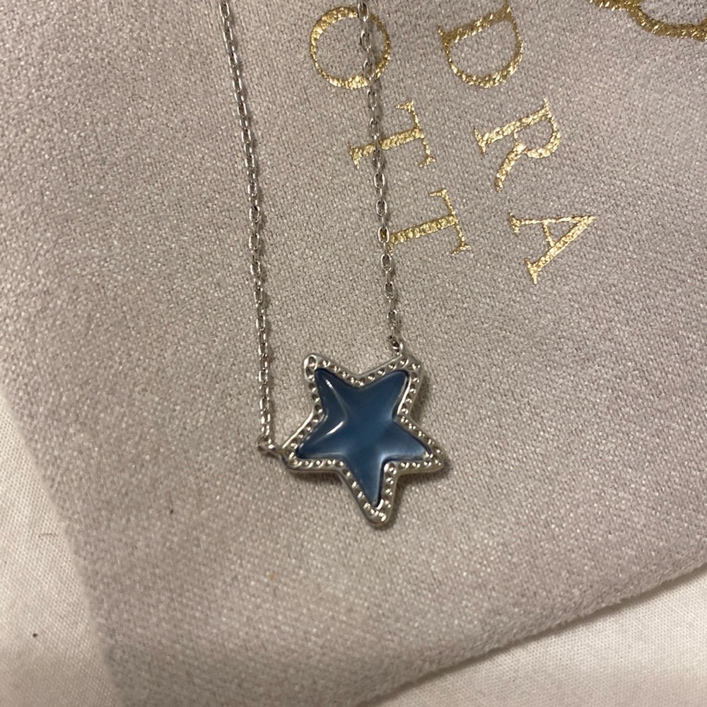 Kendra Scott Star Necklace